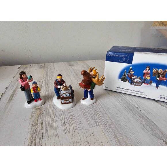 Dept 56 54976 another Man's treasure accessories moose people snow village Xmas - Picture 1 of 13